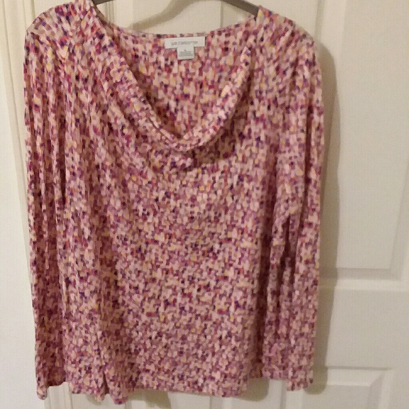 Liz Claiborne Tops - liz claiborne top. (GT-89)